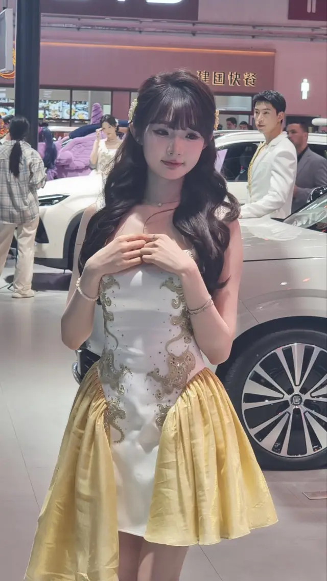 Всички китайски и световни премиери от най-голямото изложение на планетата, които пряко засягат българския пазар