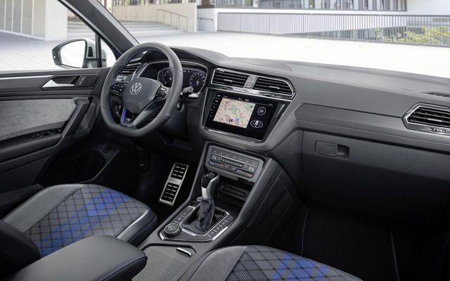  Разказваме ви какво съставлява най-бързият VW Tiguan R 