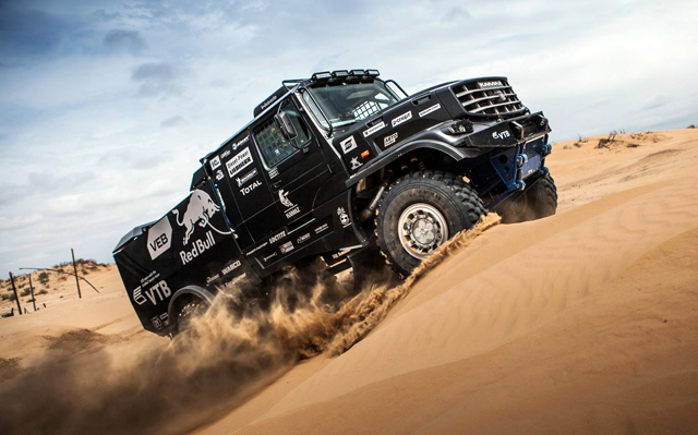 КамАЗ показа новия си състезателен камион