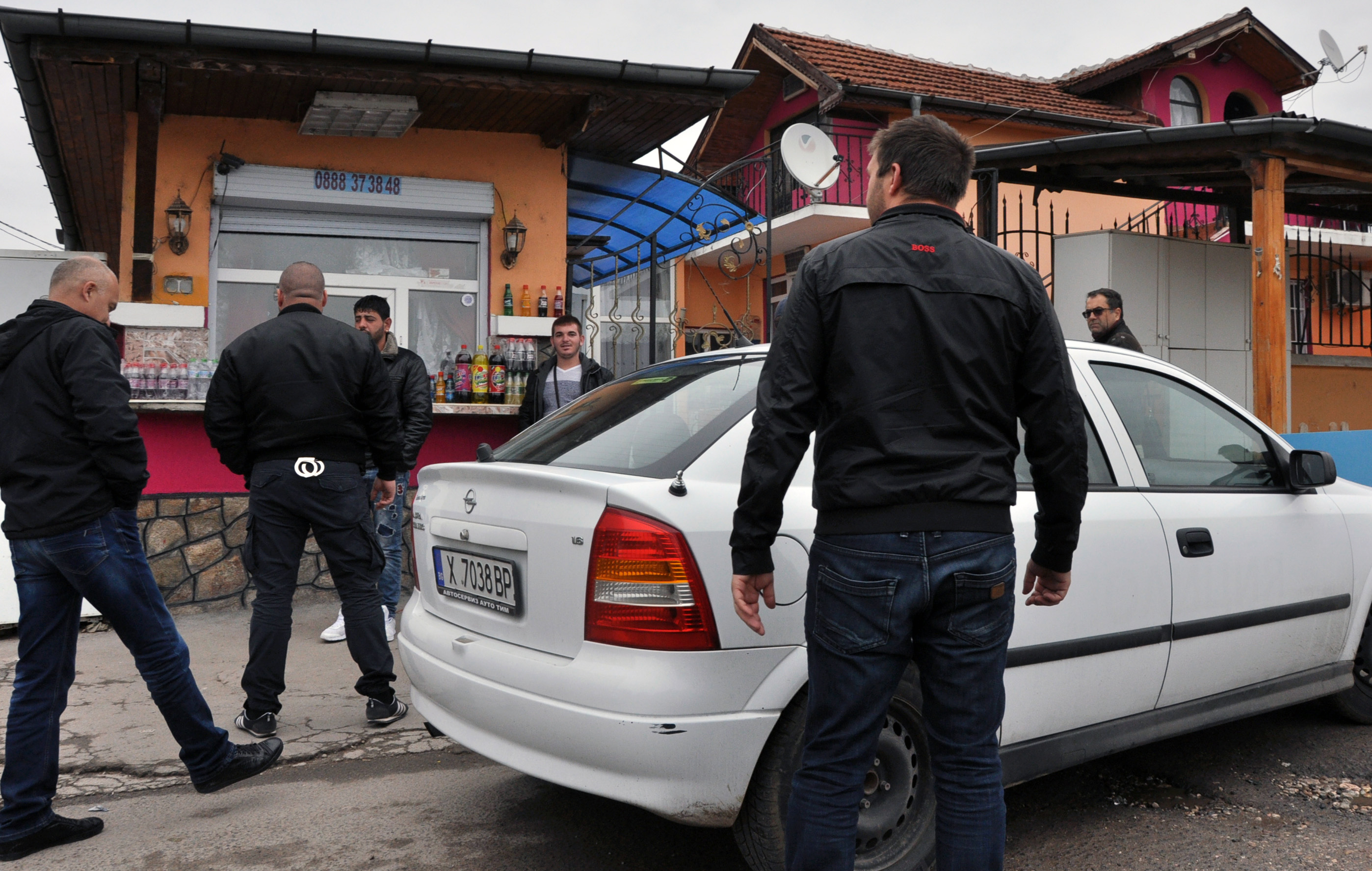 Полицейска акция в хасковската ромска махала
