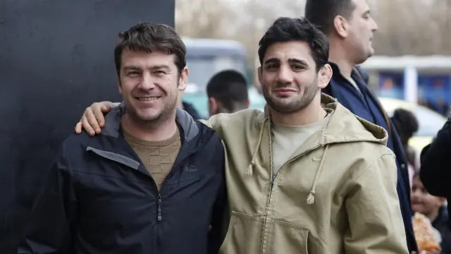 Протест пред спортното министерство: борци и фенове настояват за оставката на Станка Златева - СНИМКИ