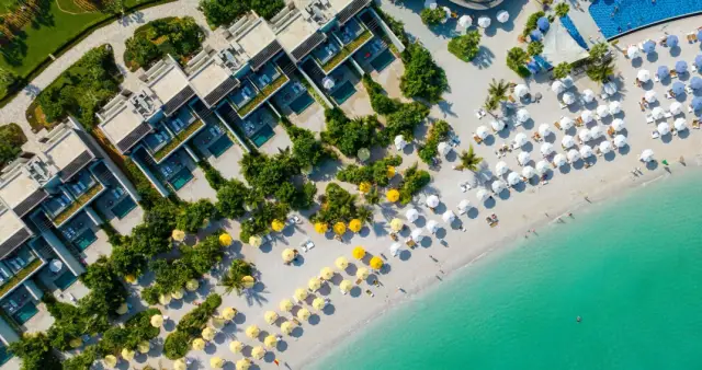 Емирството, което ще засенчи Дубай (СНИМКИ)