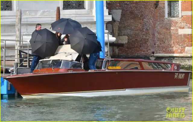 Мадона пристига във Венеция за снимките на американски сериал