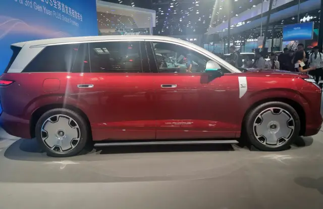 Всички китайски и световни премиери от най-голямото изложение на планетата, които пряко засягат българския пазар