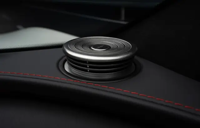 Представяме ви първи новата суперкола Mercedes AMG GT 4-Door Coupe (ВИДЕО)
