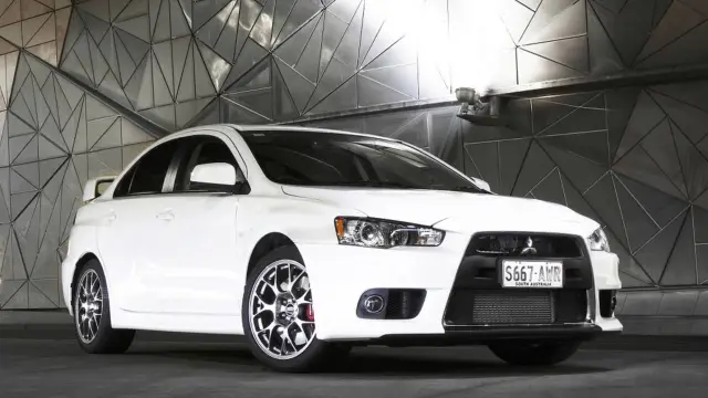 Mitsubishi даде лъч светлина за възраждането на Lancer Evolution