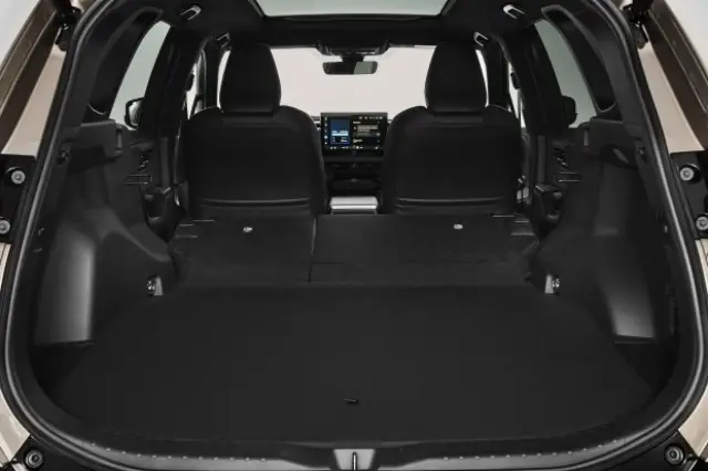 Новата Toyota RAV4 стъпва в Европа | интерФакти.БГ Новата Toyota RAV4 стъпва в Европа