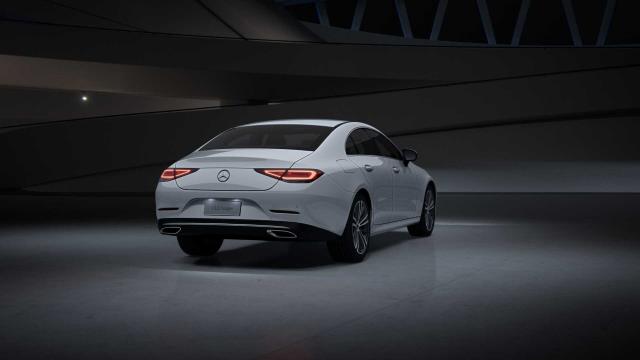  Даунсайзинг: Mercedes пусна CLS с 1.5-литров мотор в Китай 