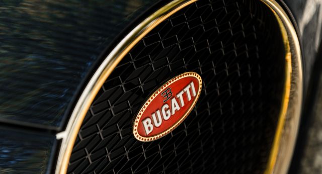 Знаете ли колко време отнема позлатяването на решетката на Bugatti?