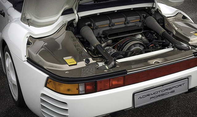 Продава се единствено по рода си Porsche