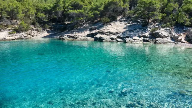 В тази европейска страна морските води са най-чисти и бистри