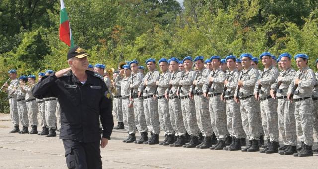 Адмирал Емил Ефтимов: Повишава се нивото на съвместна подготовка (СНИМКИ)