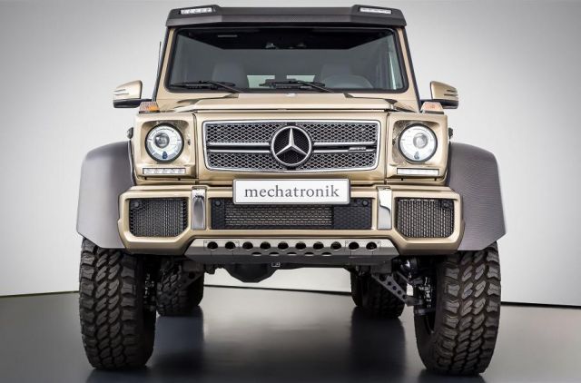  За 872 000 евро се продава петгодишен Mercedes G 63 AMG 6x6 