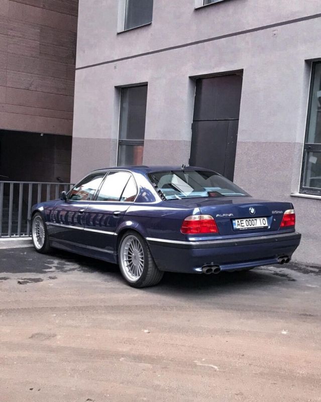  Най-бързото и извънредно BMW 7er от 90-те бе снимано в Украйна 