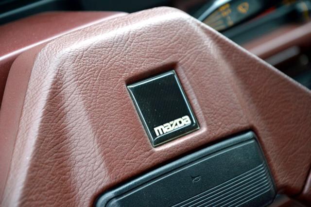 Продава се чисто нова Mazda 626 на 184 км
