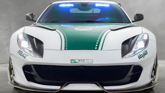 Mansory тунингова специално Ferrari за необичаен клиент | ФАКТИ.БГ Mansory тунингова специално Ferrari за необичаен клиент