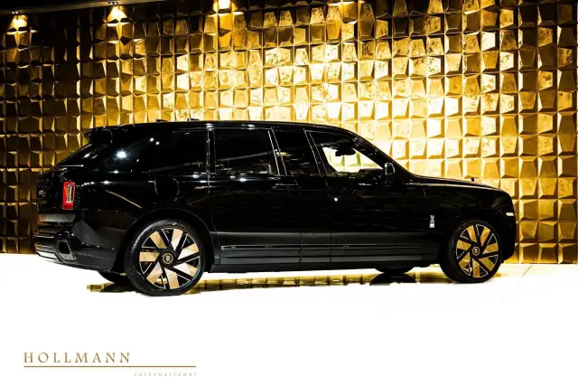 Продава се най-луксозният SUV в света 