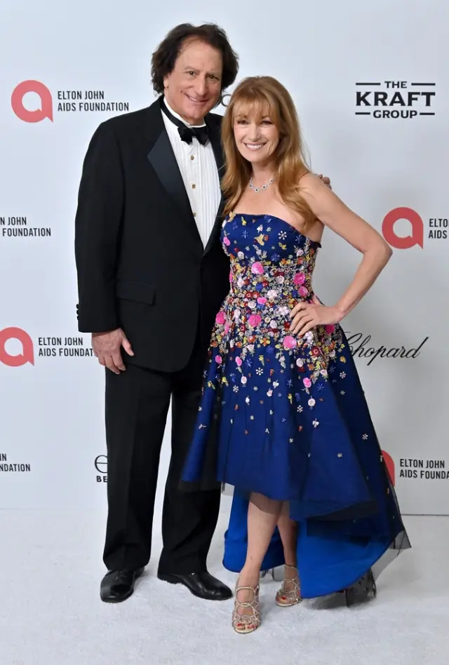  Джейн Сиймур на 74: „ Сексуалният ми живот е като на 40-годишна! “ 