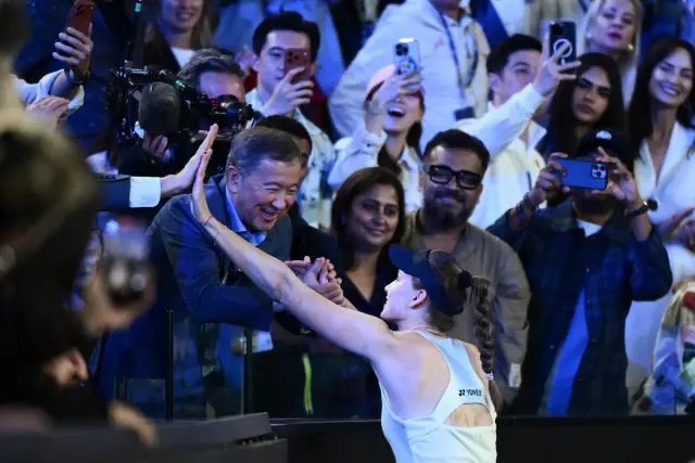 Елена Рибакина победи Сабаленка и е новата кралица на Мелбърн!