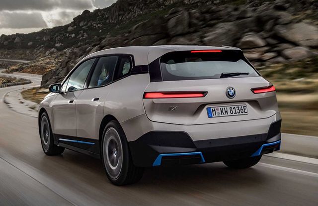 BMW разсекрети iX: 500 коня и над 600 км с едно зареждане