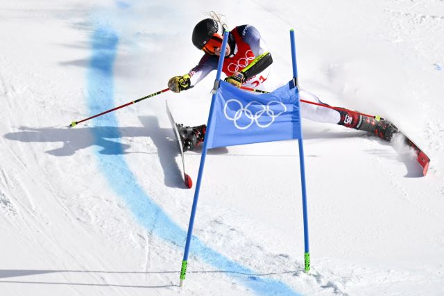  24-годишна спортистка с тежка контузия след рухване на Олимпиадата (ВИДЕО) 