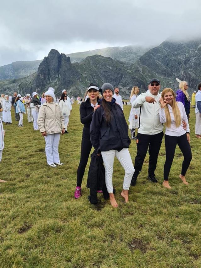  Анелия и Мегз станаха дъновистки (СНИМКИ) 