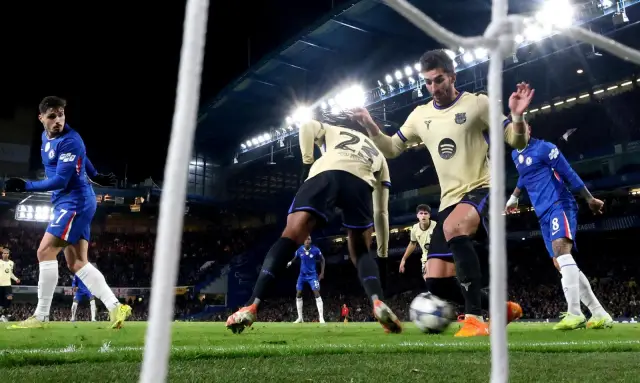 Челси размаза Барселона на “Стамфорд Бридж ” в Шампионската лига