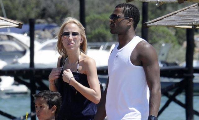  Бившата брачна половинка: Патрис Евра е плъх! 