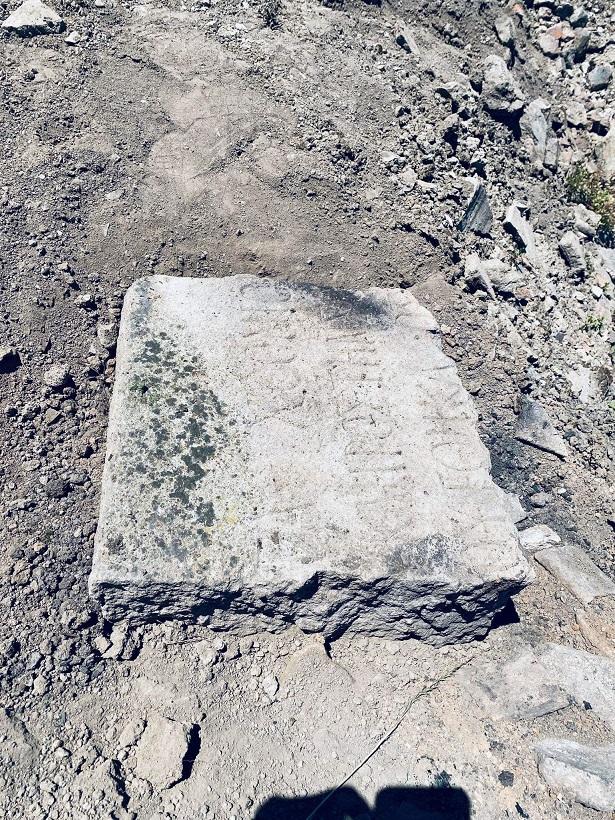 Надпис на римски саркофаг доказа, че е имало пристанище край Дебелт (СНИМКИ)