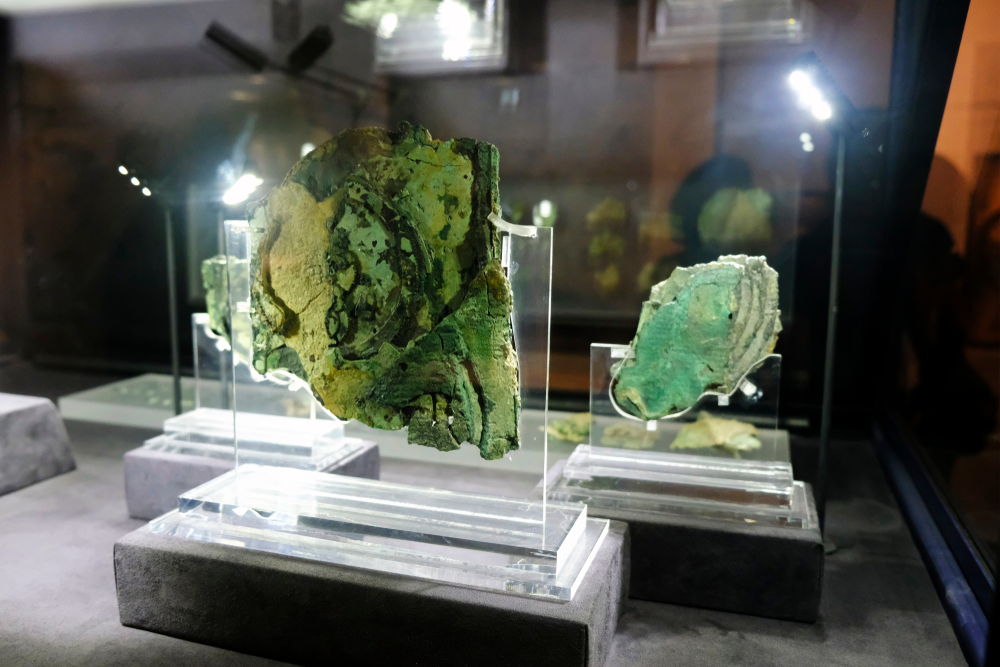 Древногръцко устройство предсказа: Краят на света е след броени дни