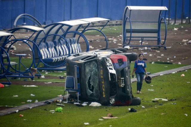  Ужасяващо: Броят на жертвите от нещастието в Индонезия се усилва 