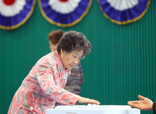 Южна Корея избира президент (СНИМКИ)