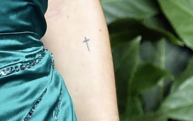 Кейт Мос с татуировка за 1 млн. евро на интимно място (СНИМКИ)