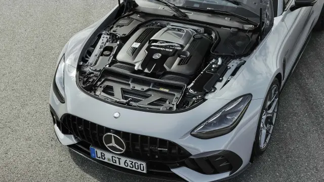 Mercedes AMG GT63 получи Pro версия насочена към пистата