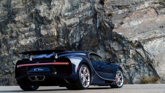 Bugatti изпраща Chiron в сервиза заради неправилно завит болт
