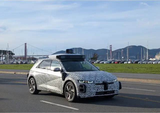 Waymo сменя автонономните Jaguar-и с Hyundai