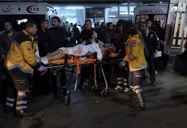 Национален траур в Турция след атентата (Видео и снимки)