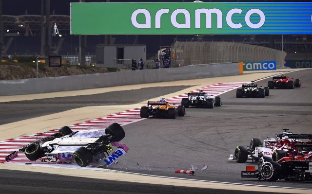 Нов инцидент в Бахрейн: Колата на Ланс Строл се преобърна с гумите нагоре