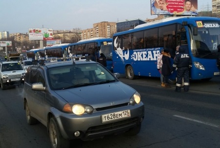 Пет автобуса с деца катастрофираха във Владивосток