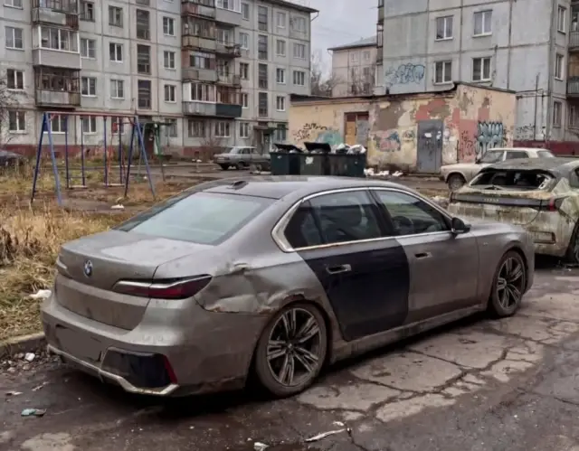 Ето по какъв начин ще наподобява днешното BMW 7er след 20 години