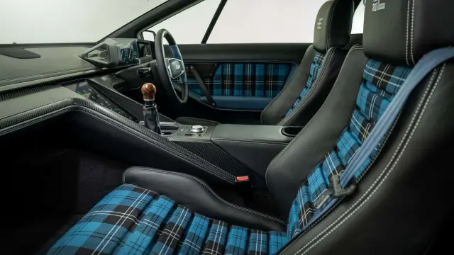 Бивши инженери на Pagani и Koenigsegg сътвориха съвременен Lotus Espirit