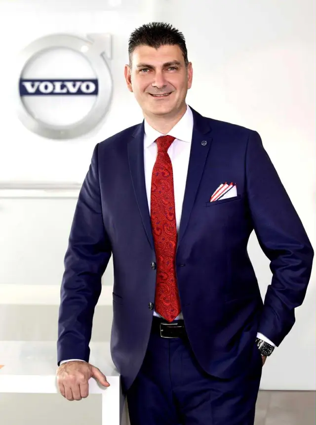 Какво се случва с Volvo и какъв ще е скандинавският отговор на германската доминация? Морис Баяр пред ФАКТИ | интерФакти.БГ Какво се случва с Volvo и какъв ще е скандинавският отговор на германската доминация? Морис Баяр пред ФАКТИ