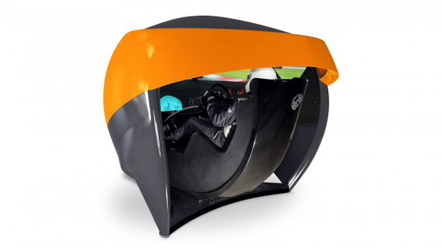 Свръхреалистичен състезателен симулатор