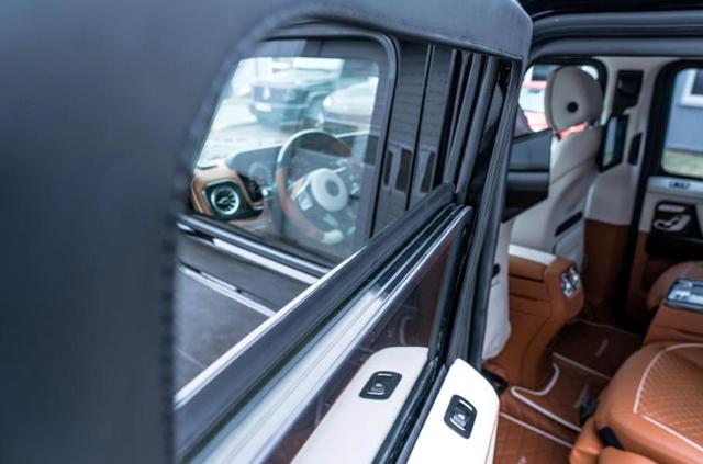 Брониран Mercedes-AMG G63 с каросерия от въглеродни влакна