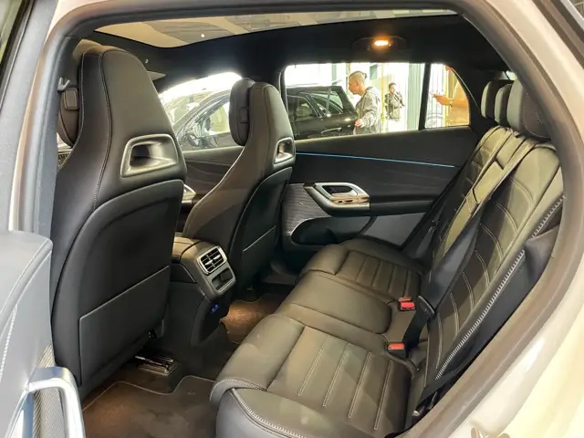 Новият Mercedes GLC “кацна“ в София. Ето и колко струва у нас (ВИДЕО)