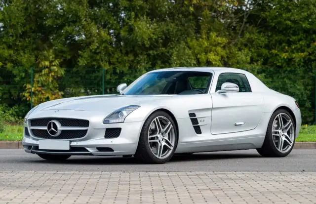  Продават се шест неповторими Mercedes-а 