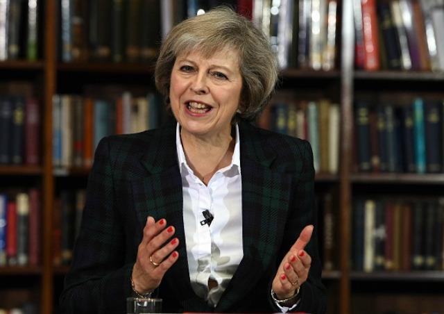 Мей срещу Лийдсъм - коя ще е втората жена премиер на Великобритания