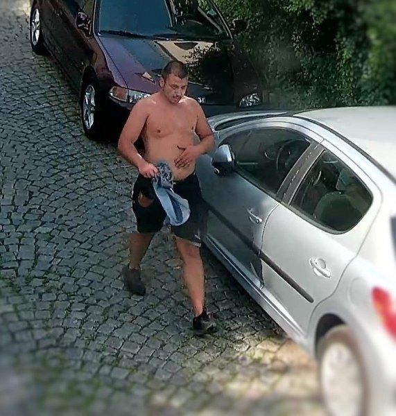  Стрелба в Пловдив! Мъж нахлу в офис, опита да задигне оборота (СНИМКИ) 