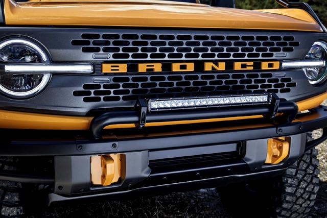 Ford представи новото Bronco