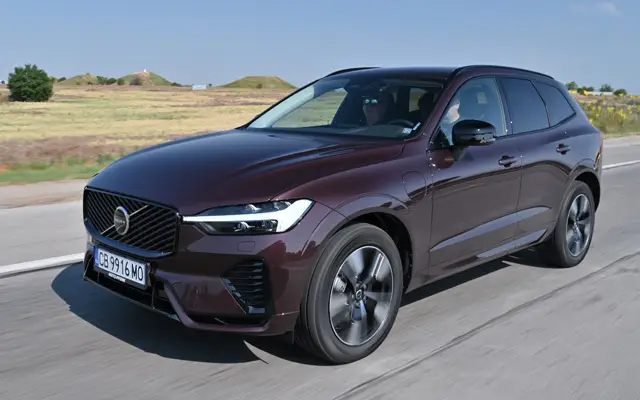 Тествахме новото Volvo XC60 (вижте и цените му у нас) | интерФакти.БГ Тествахме новото Volvo XC60 (вижте и цените му у нас)
